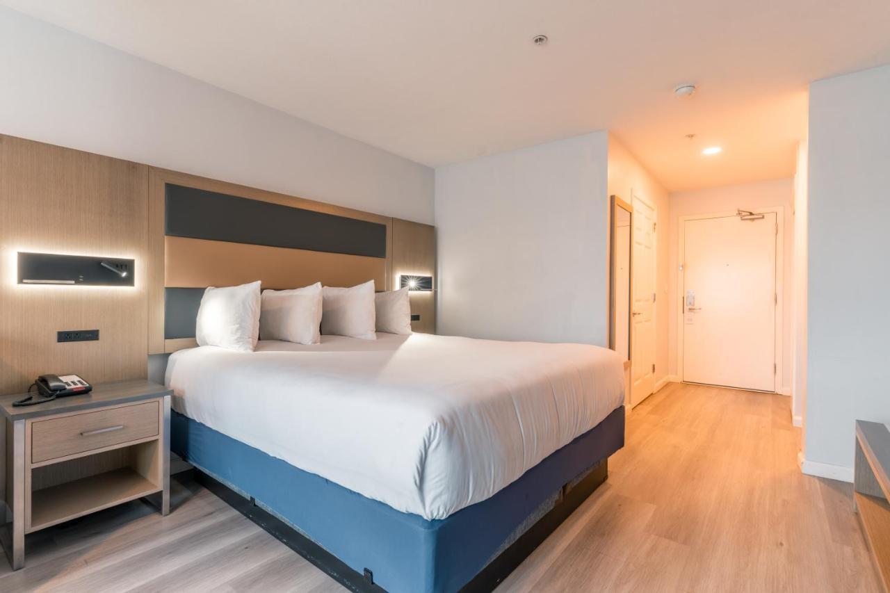 Hotel Aluxor Sfo, Sapphire Boutique Collection ซานบรูโน ภายนอก รูปภาพ