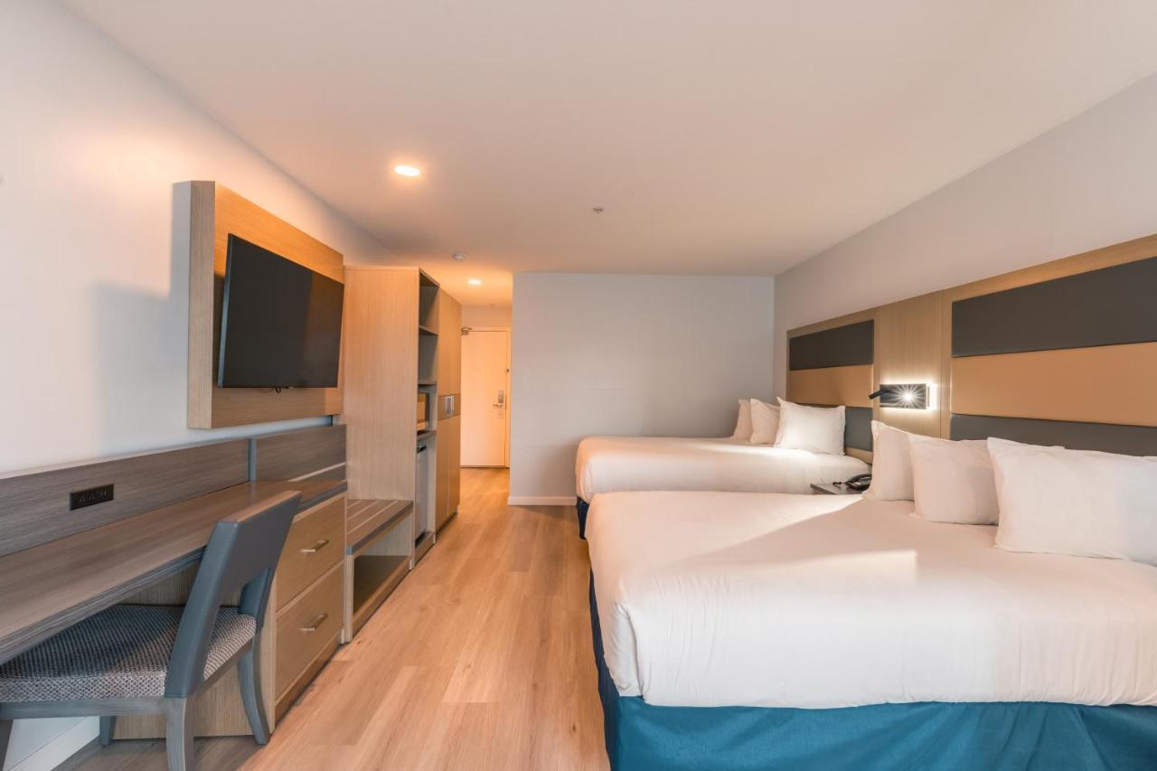 Hotel Aluxor Sfo, Sapphire Boutique Collection ซานบรูโน ภายนอก รูปภาพ